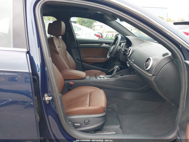 Audi 2018 2018 WAUTPBFF8JA104292 Image 5