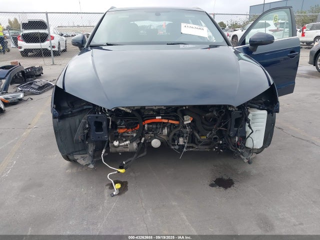 Audi 2018 2018 WAUTPBFF8JA104292 Image 6