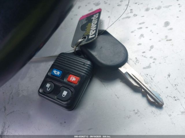 2004 FORD THUNDERBIRD 1FAHP60A14Y101202 Photo 10