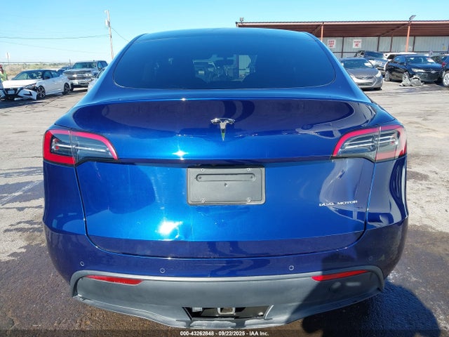 43262848 :رقم المزاد ، 5YJYGDEE3MF303713 vin ، 2021 Tesla Model Y Long Range Dual Motor All-wheel Drive مزاد بيع