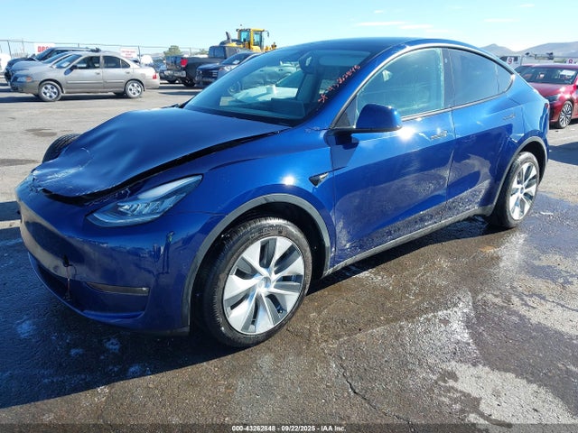 43262848 :رقم المزاد ، 5YJYGDEE3MF303713 vin ، 2021 Tesla Model Y Long Range Dual Motor All-wheel Drive مزاد بيع