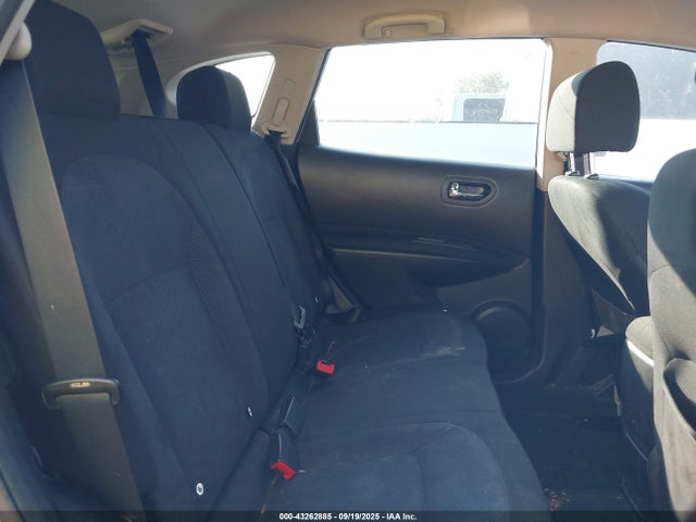 JN8AS5MT1FW161953 Nissan Rogue