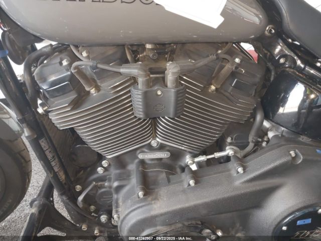 2022 HARLEY-DAVIDSON FXLRS 1HD1YWZ22NB045696 Photo 8