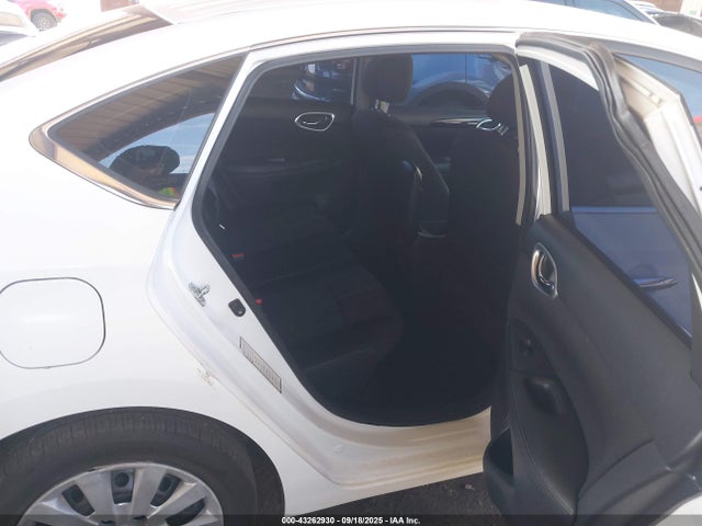 3N1AB7AP4HL662183 Nissan Sentra