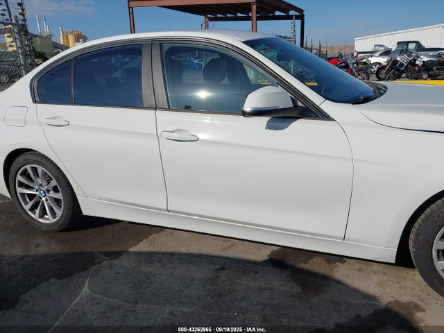WBA8A9C55JAH12687 BMW 2018