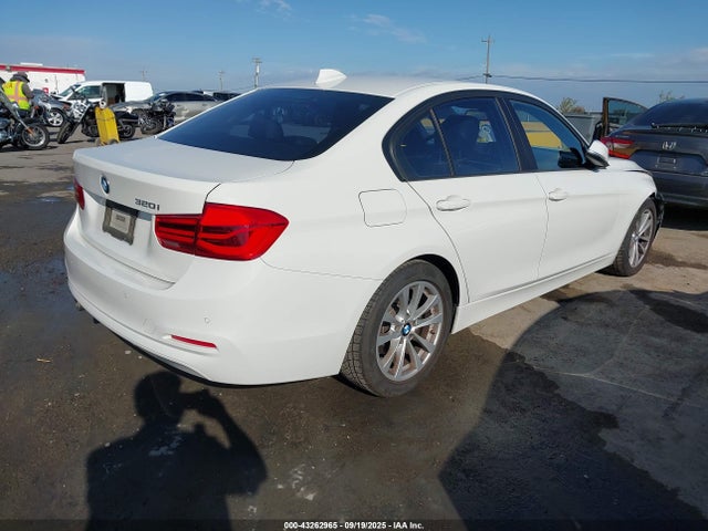 WBA8A9C55JAH12687 BMW 2018