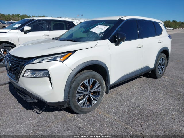 5N1AT3BA6MC745208 Nissan Rogue