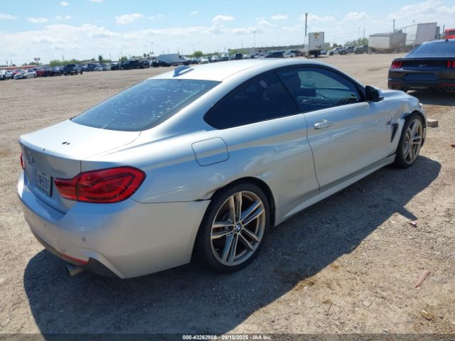 2018 BMW 440I WBA4W7C57JAB87944 Photo 3