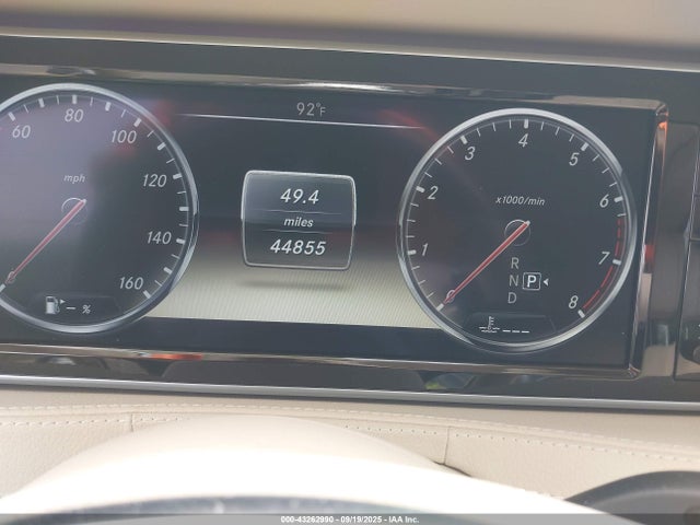 Mercedes-Benz 2014 2014 WDDUG8CB1EA032374 Image 16