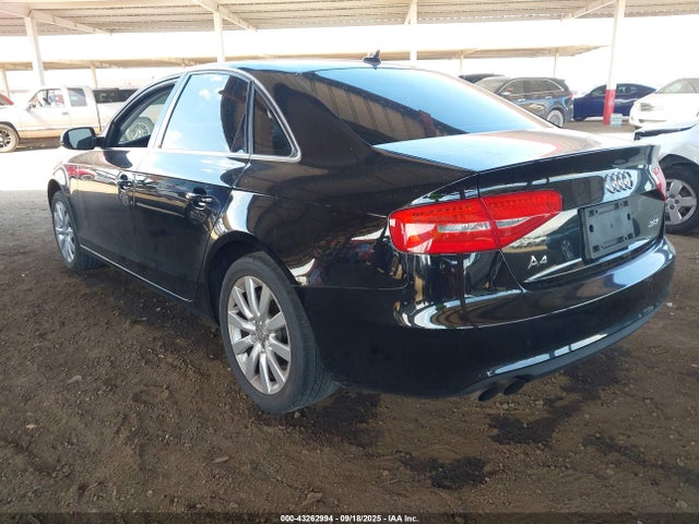 2013 AUDI A4 WAUAFAFL2DN017978 Photo 2