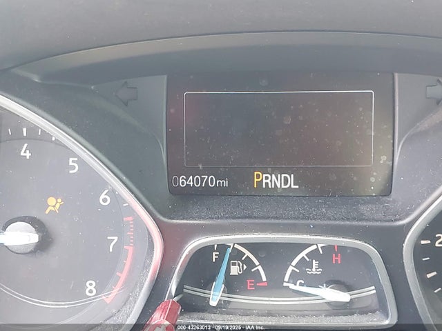Ford Focus 2015 1FADP3F29FL305517 Image 15