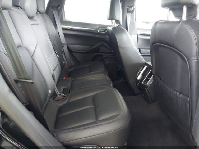 2016 PORSCHE CAYENNE WP1AA2A22GLA03311 Photo 7