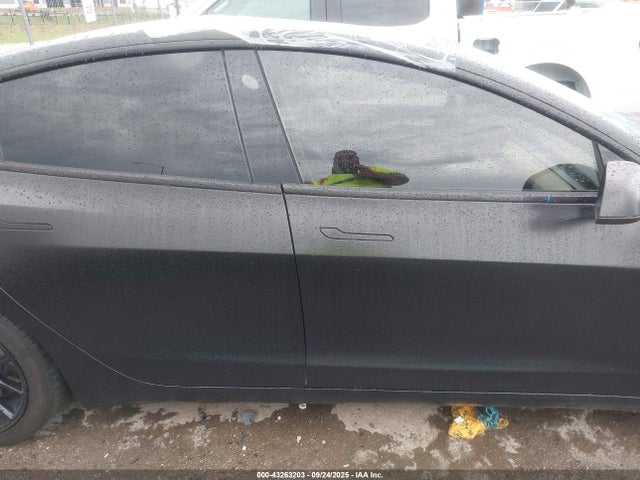 Tesla MODEL 3 2023 5YJ3E1EA1PF411506 Image 13
