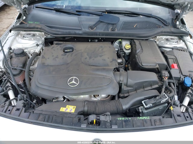 WDCTG4EB7JJ498486 Mercedes-Benz m270