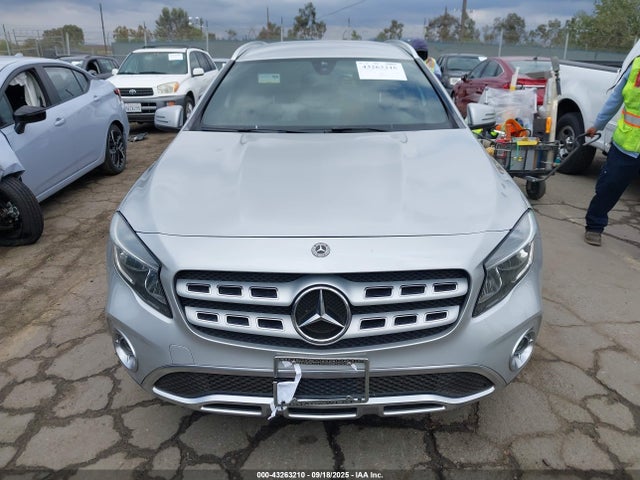 WDCTG4EB7JJ498486 Mercedes-Benz m270