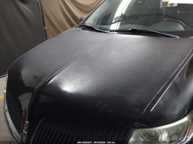 2LMHJ5AT5GBL00597 Lincoln MKT