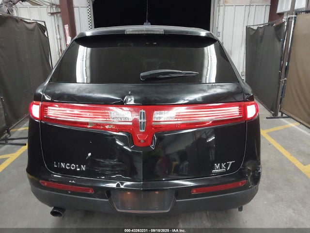 2LMHJ5AT5GBL00597 Lincoln MKT