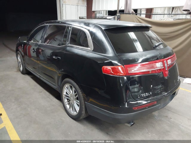 2LMHJ5AT5GBL00597 Lincoln MKT