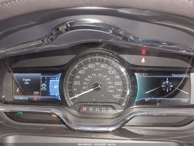 2LMHJ5AT5GBL00597 Lincoln MKT