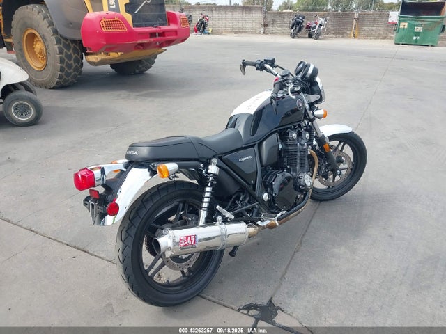 JH2SC6517EK102242 Honda Sc65e-5200001
