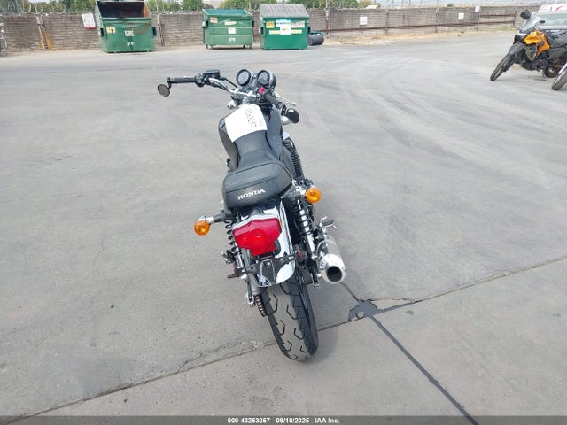 JH2SC6517EK102242 Honda Sc65e-5200001