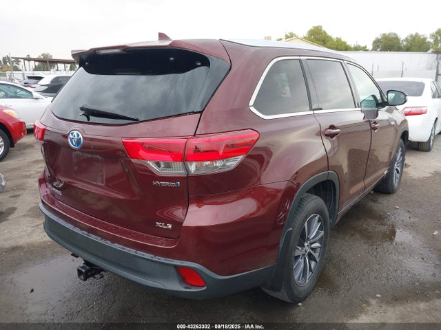 Toyota 2gr-fxs, 4jm+2fm 2017 5TDJGRFH5HS036681 Image 4