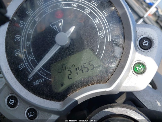Triumph Motorcycle Street Twin 2017 SMTD31GN6HT791341 Image 7