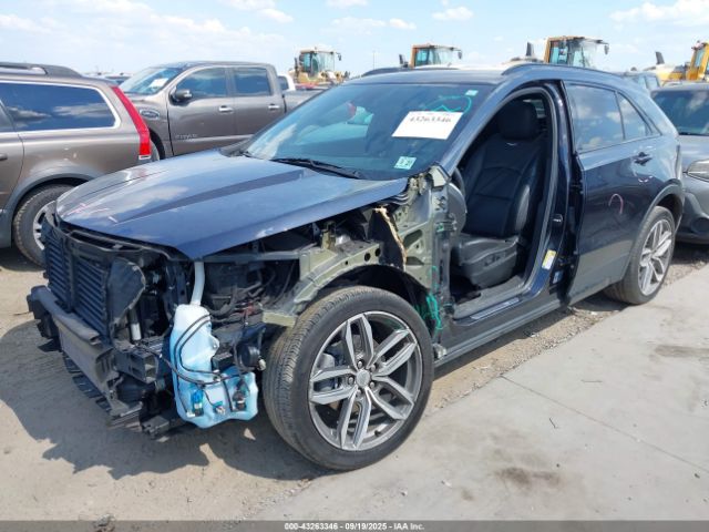 2022 CADILLAC XT4 1GYFZFR44NF144173 Photo 1