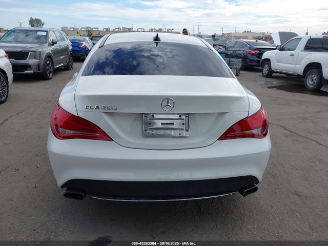 Mercedes-Benz 2015 2015 WDDSJ4EB4FN162237 Image 16