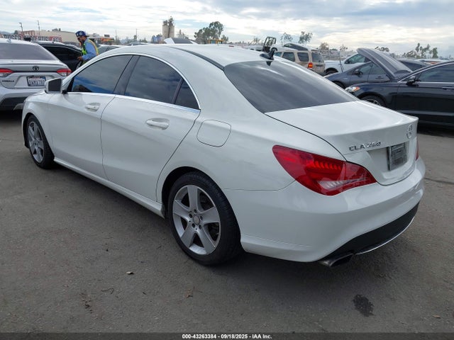 Mercedes-Benz 2015 2015 WDDSJ4EB4FN162237 Image 3