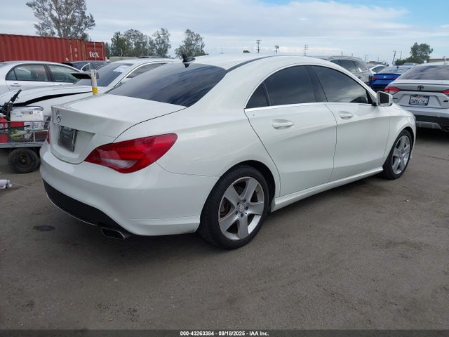 Mercedes-Benz 2015 2015 WDDSJ4EB4FN162237 Image 4