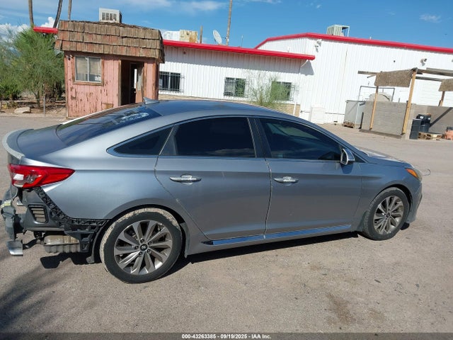 5NPE34AF1HH437978 Hyundai 2017