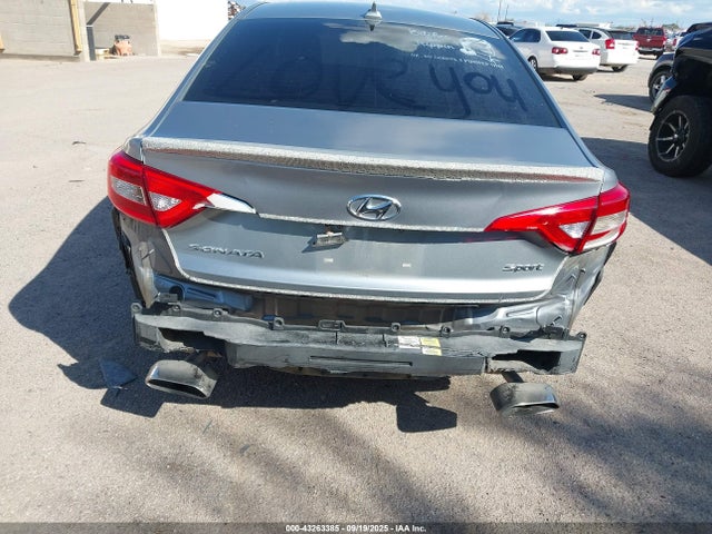 5NPE34AF1HH437978 Hyundai 2017