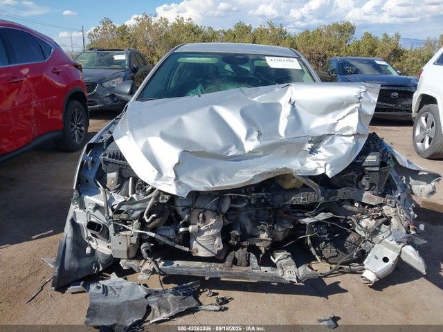 1G1PB5SH1E7451678 Chevrolet luw