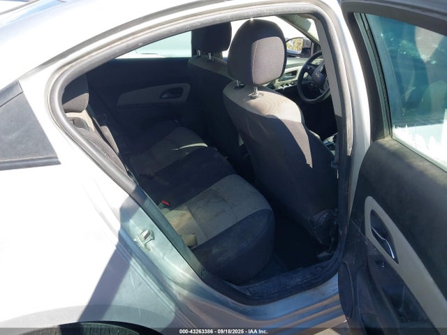1G1PB5SH1E7451678 Chevrolet luw