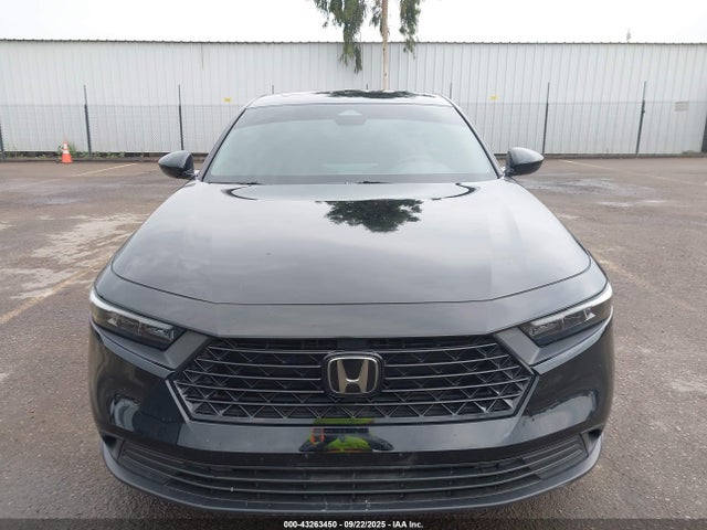 1HGCY2F57PA057967 Honda Accord Hybrid Sport