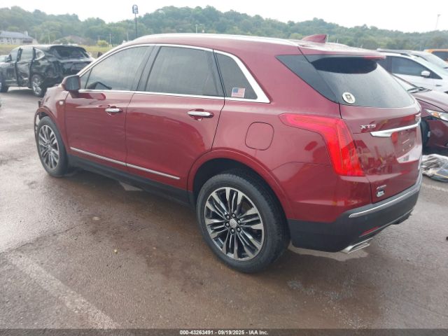2017 CADILLAC XT5 1GYKNERS5HZ170125 Photo 2