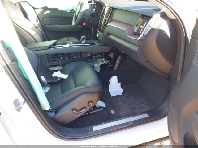 2024 VOLVO XC60 YV4L12RL7R1751779 Photo 4