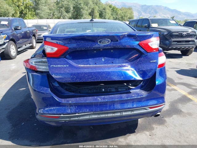 3FA6P0H71FR111713 Ford FUSION SE