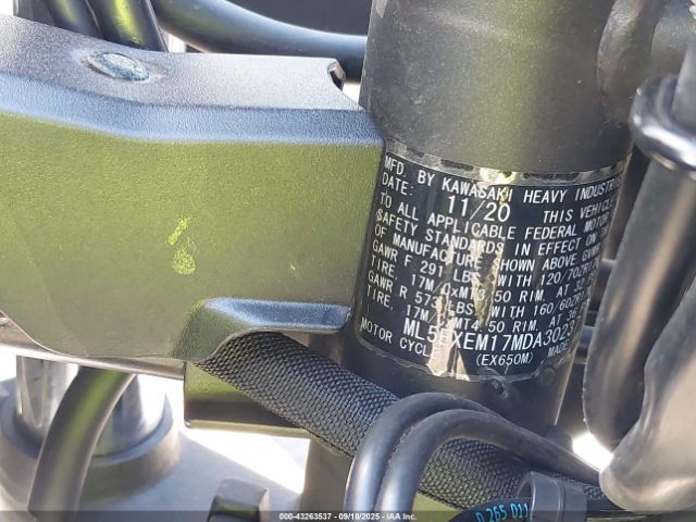 2021 KAWASAKI EX650 ML5EXEM17MDA30237 Photo 9