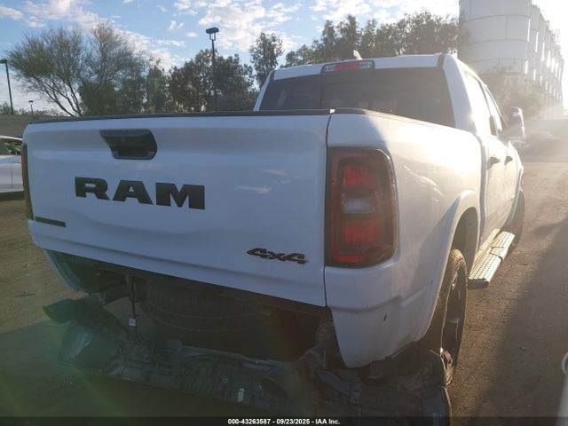 1C6SRFFP6SN624386 RAM 1500 Big Horn 4x4 5&#039;7 Box