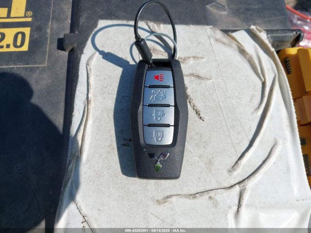 2025 MITSUBISHI OUTLANDER JA4J4VA80SZ046107 Photo 10