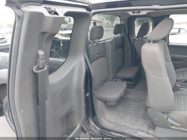 1N6BD0CT8HN739728 Nissan 2017