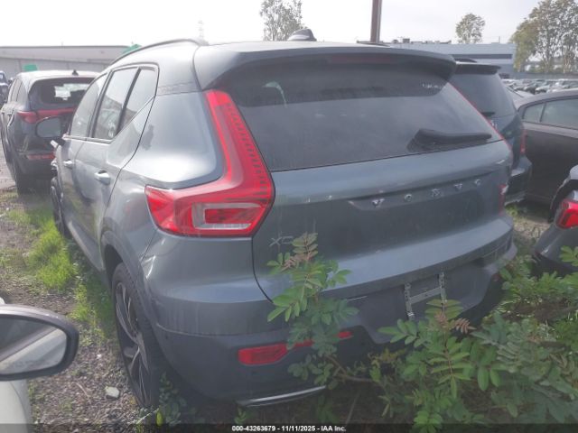 2019 VOLVO XC40 YV4AC2HM0K2152315 Photo 2