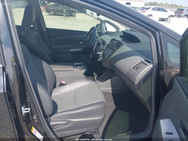 2013 TOYOTA PRIUS V JTDZN3EU7D3258221 Photo 4