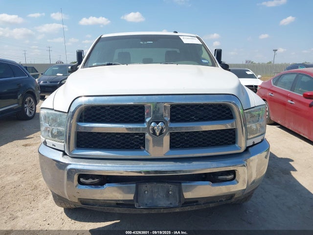 3C6UR5HL9JG256628 RAM 2500