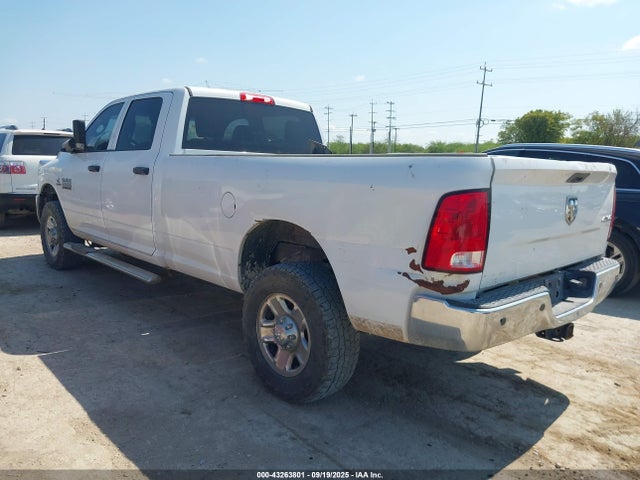 3C6UR5HL9JG256628 RAM 2500