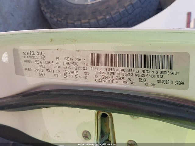 3C6UR5HL9JG256628 RAM 2500