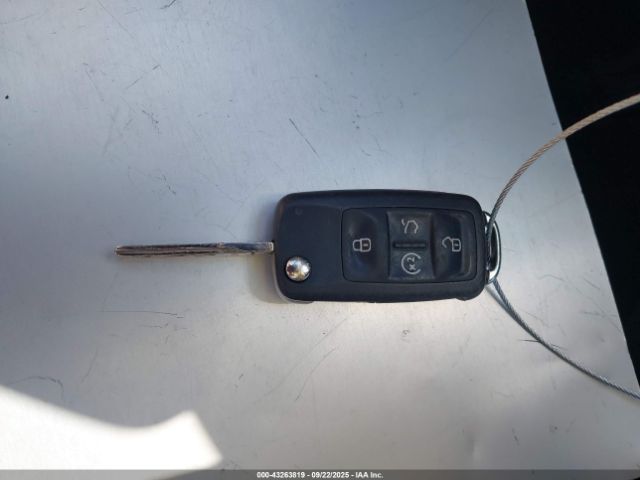 2022 VOLKSWAGEN PASSAT 1VWSA7A30NC001112 Photo 10