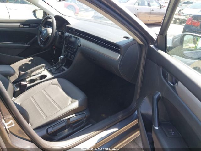 2022 VOLKSWAGEN PASSAT 1VWSA7A30NC001112 Photo 4
